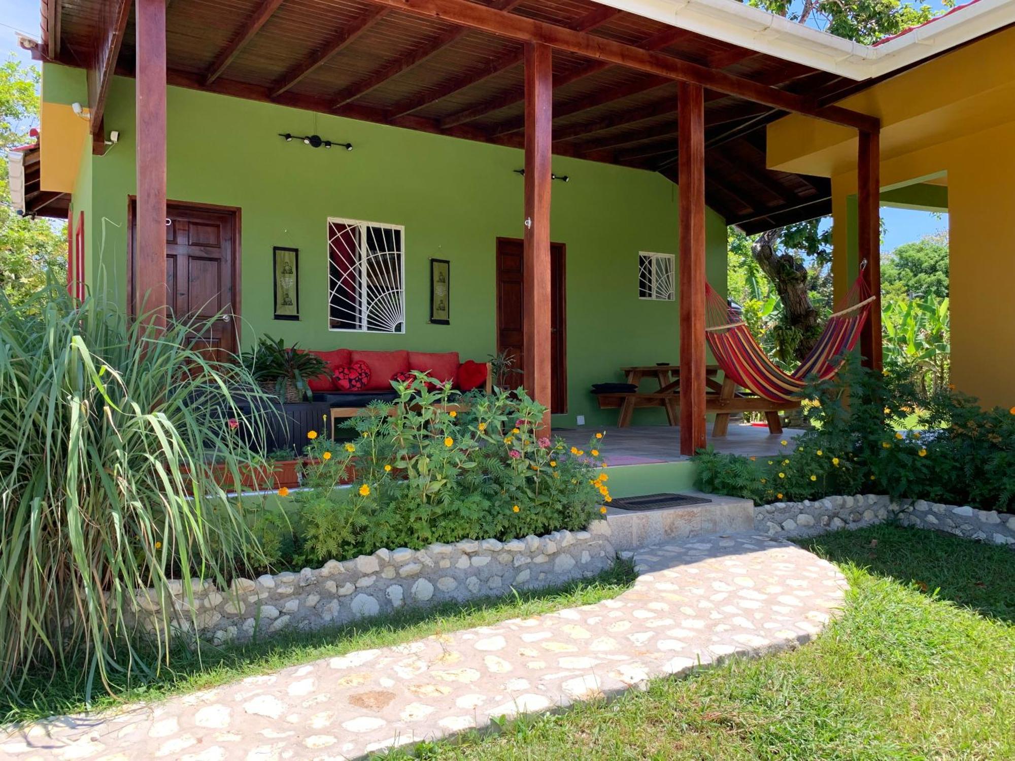 Green Queendom Farm And Lodging Oracabessa Exteriér fotografie